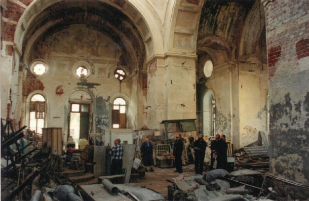 Храм Христа Спасителя. Внутренний вид, 2003 год